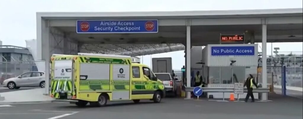 Incidente técnico en vuelo de LATAM desde Sydney a Chile deja varios heridos